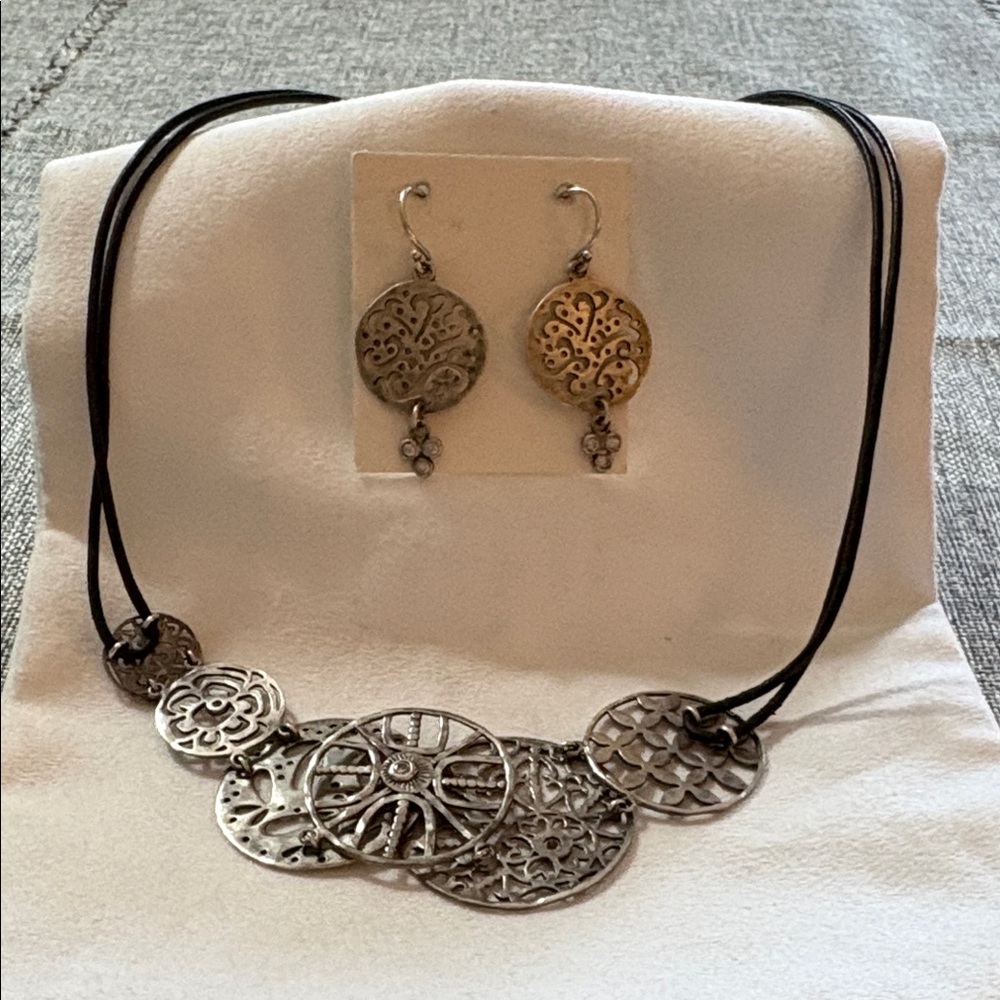 Elegant Silver and Gold Pendant Necklace and Earring Set MAKE ME AN OFFER!